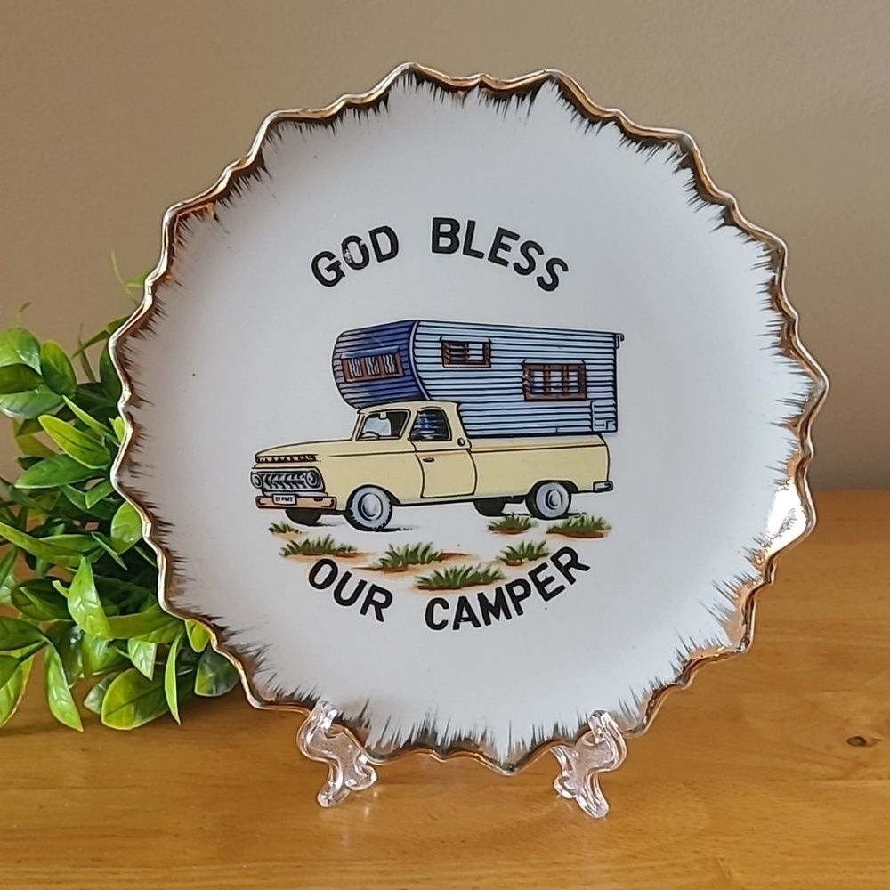 VINTAGE 'GOD BLESS OUR CAMPER' Kitschy 60's Novelty Decorative Plate
